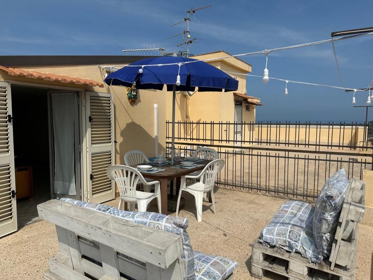 Attico Di Giggia Διαμέρισμα Giardini Naxos Εξωτερικό φωτογραφία